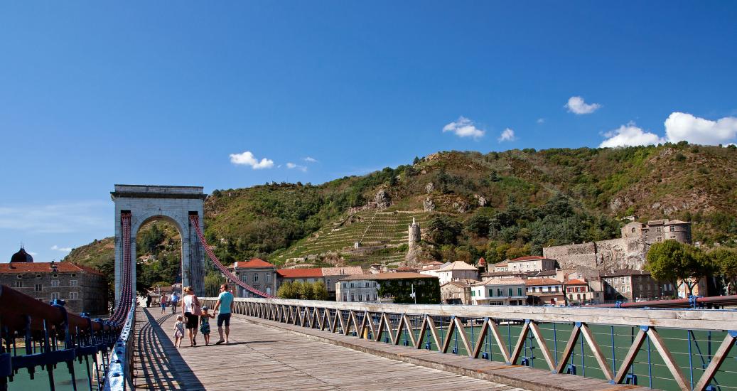 Passerelle Marc Seguin Tournon-sur-Rhône