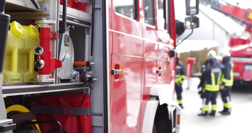 pompiers-camion-aprr-autoroute-feu-sdis-21