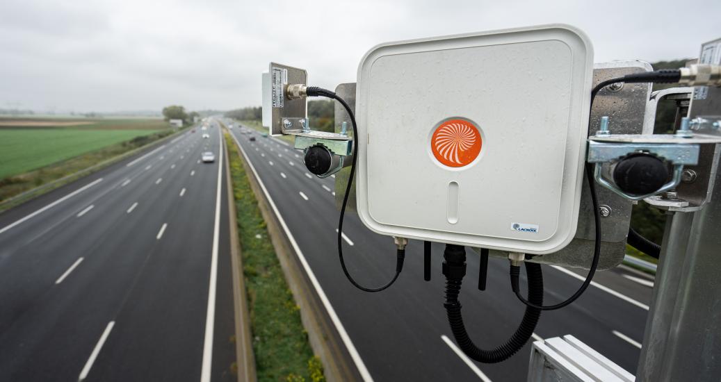 Une unité bord de route du projet C-Roads