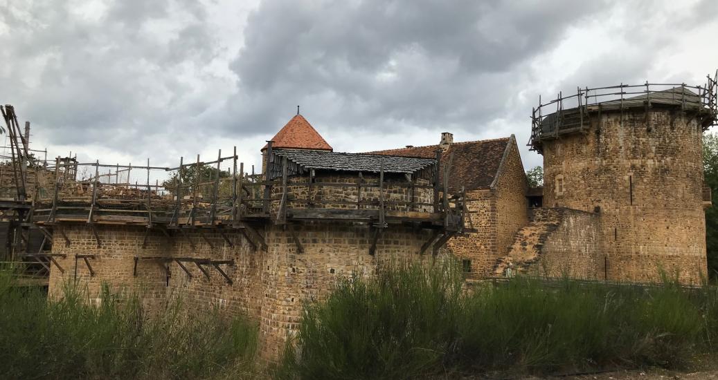 guédelon-chateau-fort-yonne-construction-médiéval