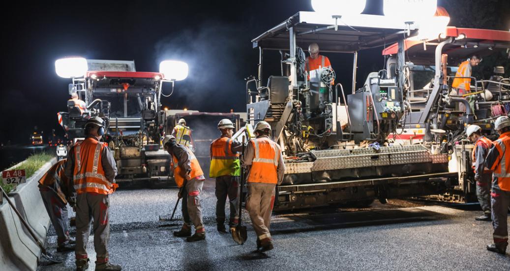 Travaux  de nuit sur autoroute