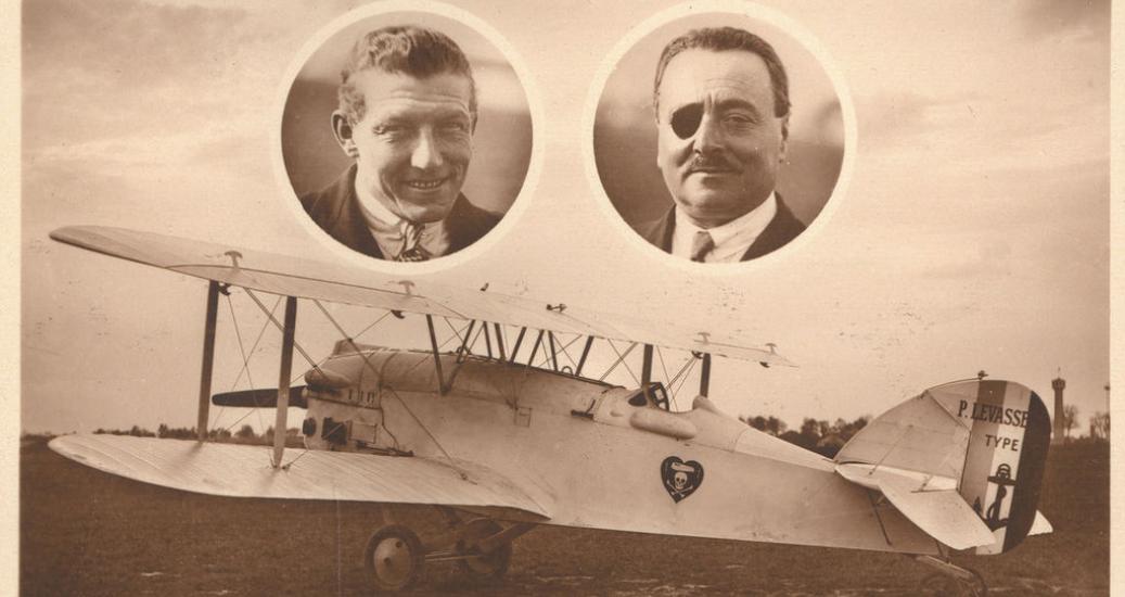 Carte postale de l'Oiseau blanc
