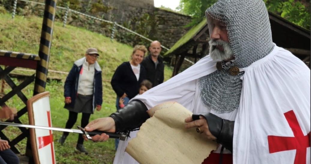 Chevalier à la fête médiévale de Thil, Forteresse de Thil