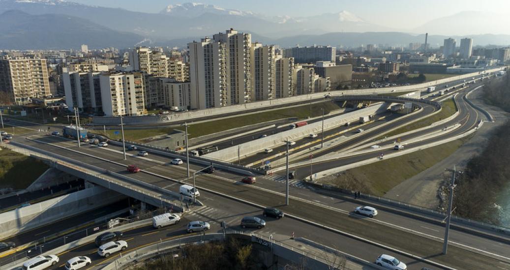 L'A480 au niveau du Pont de Catane