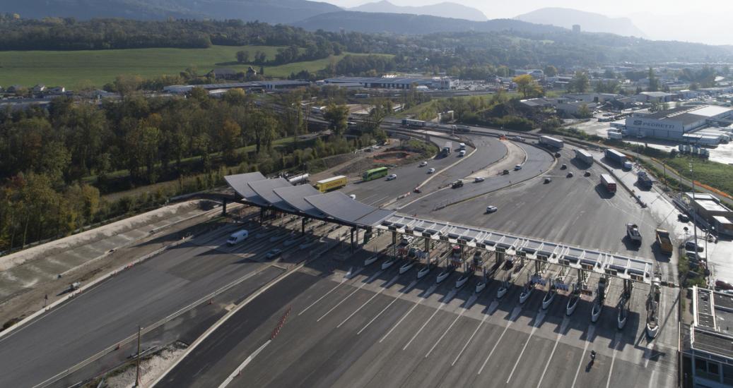 La plateforme de péage de Chambéry Nord