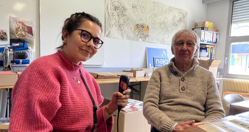 Emma Laugerette (journaliste Autoroute info) et Alain Pacaud-Eymard (coordinateur du festival "BD à Semur")