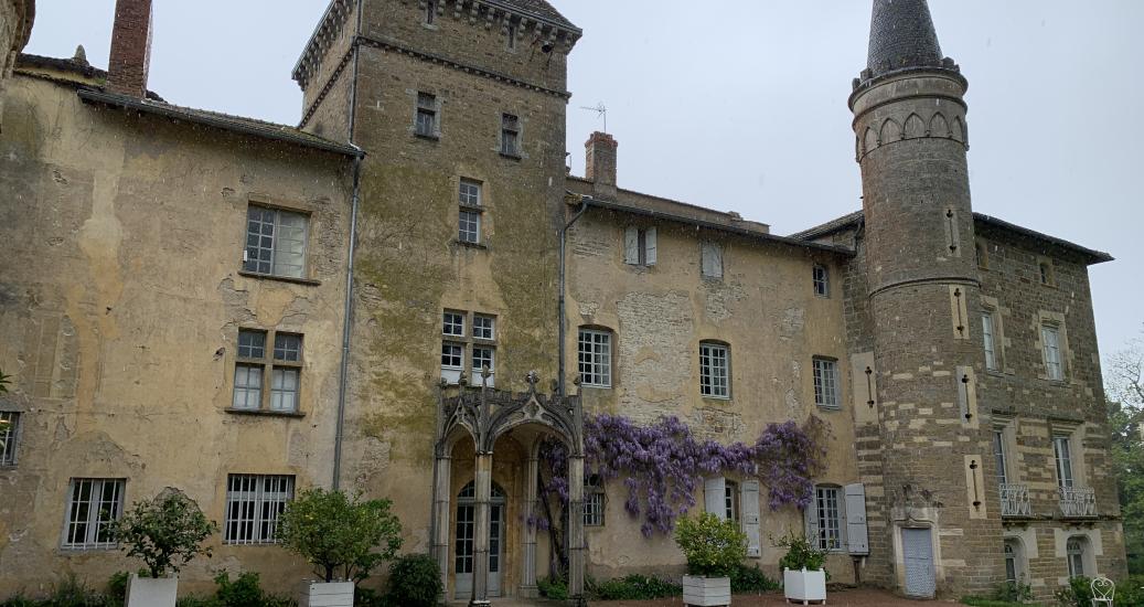 Devanture du château d'Alphonse de Lamartine