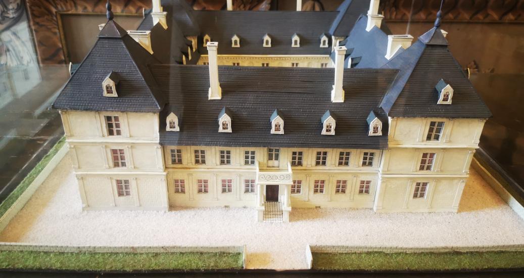 Maquette du château d'Ancy-le-Franc.jpg
