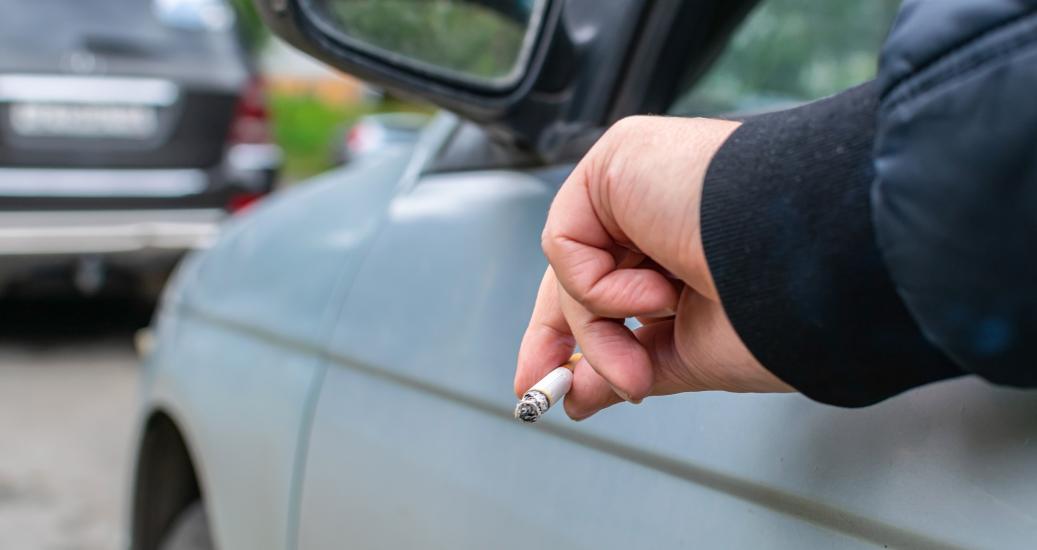 cigarette au volant
