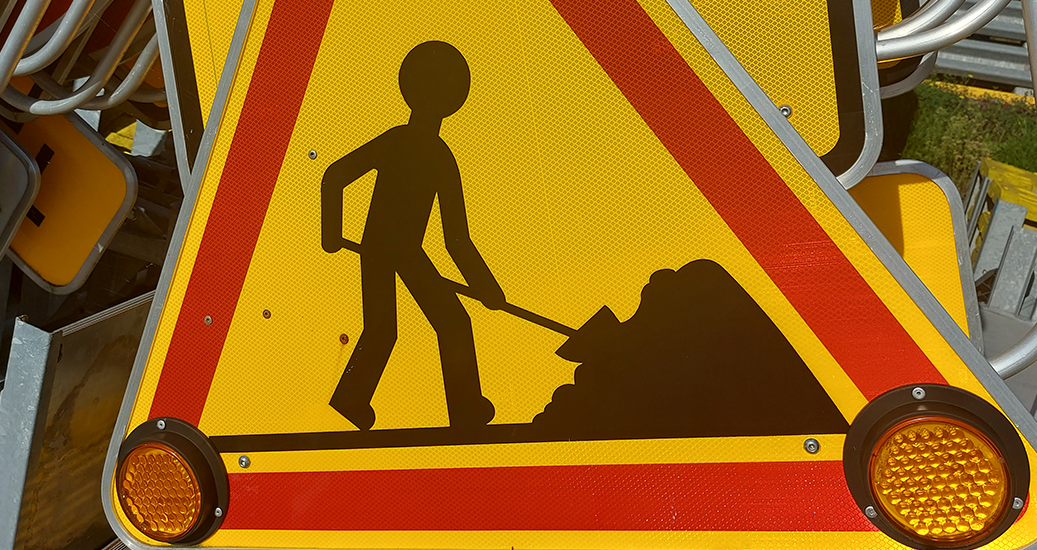 Panneau travaux flash