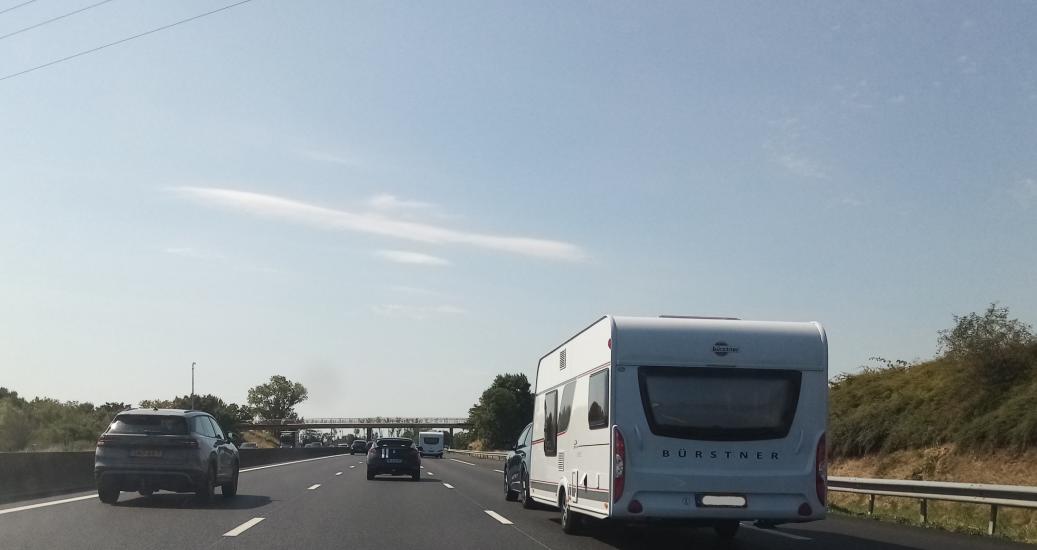 A6 Beaune circulation été caravane