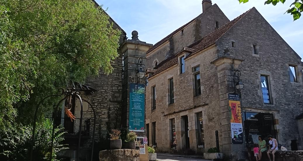 Vézelay dans le département de l'Yonne