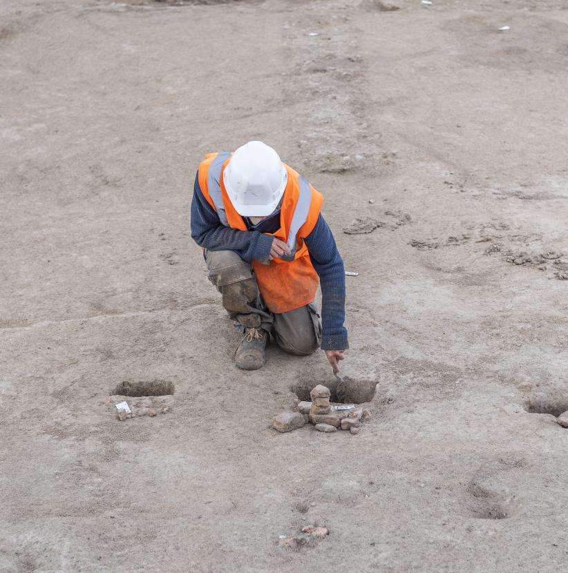 Fouille archéologique sur le chantier de l'A79