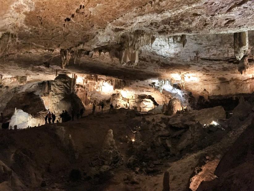 grotte-moidons-jura-tourisme-patrimoine-nature-autoroute