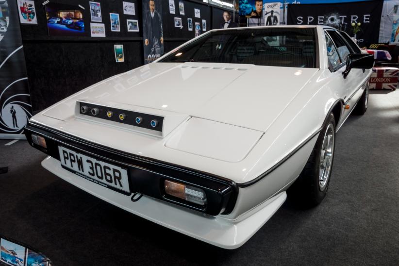  Lotus esprit de "L'espion qui m'aimait" (1977)