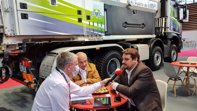 Frédéric RICHARD, Directeur de la communication de la FFC, Fédération Française de Carrosserie et Denis MAST, Responsable Commercial de BUCHER Municipal 