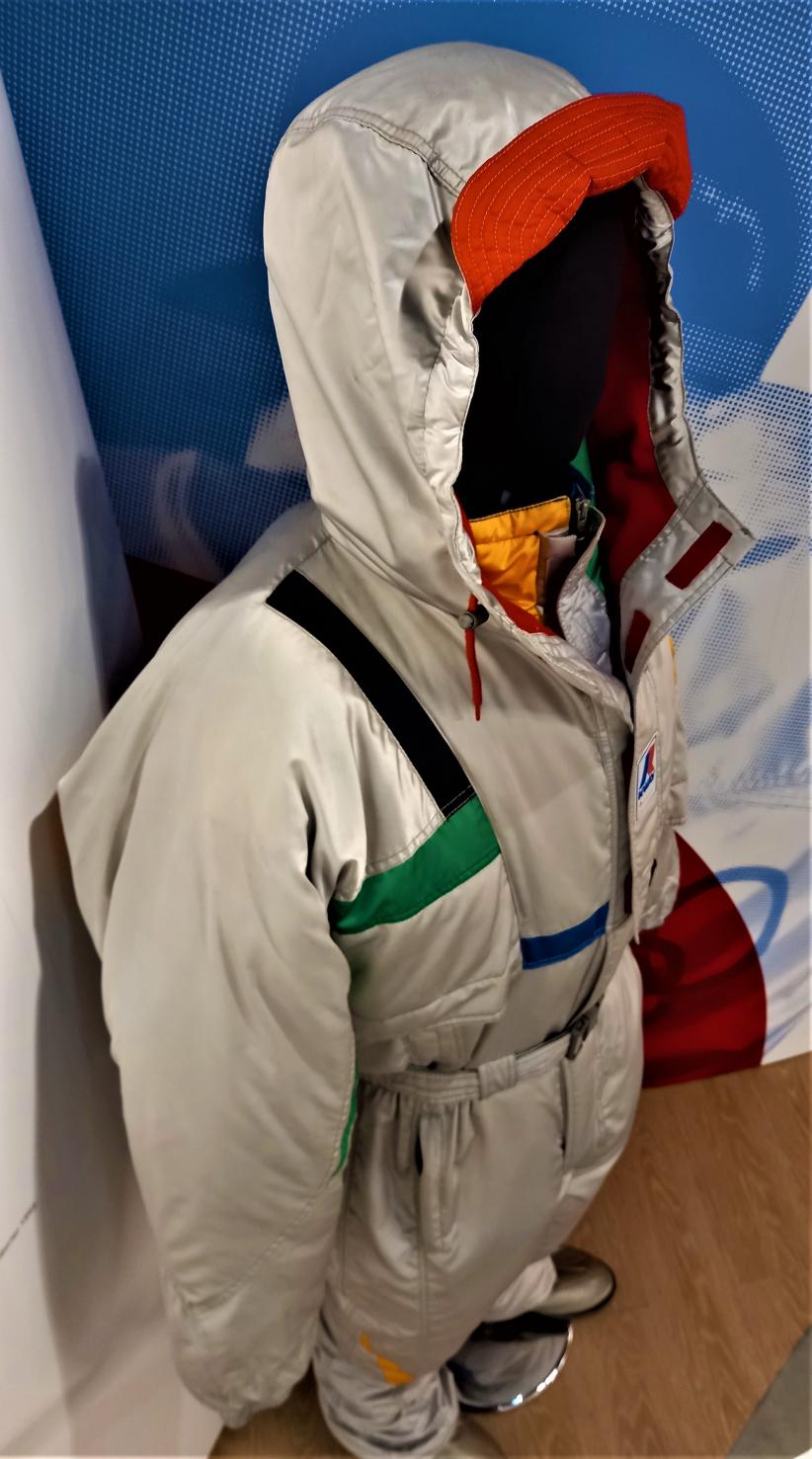 La combinaison officielle des JO de 1992