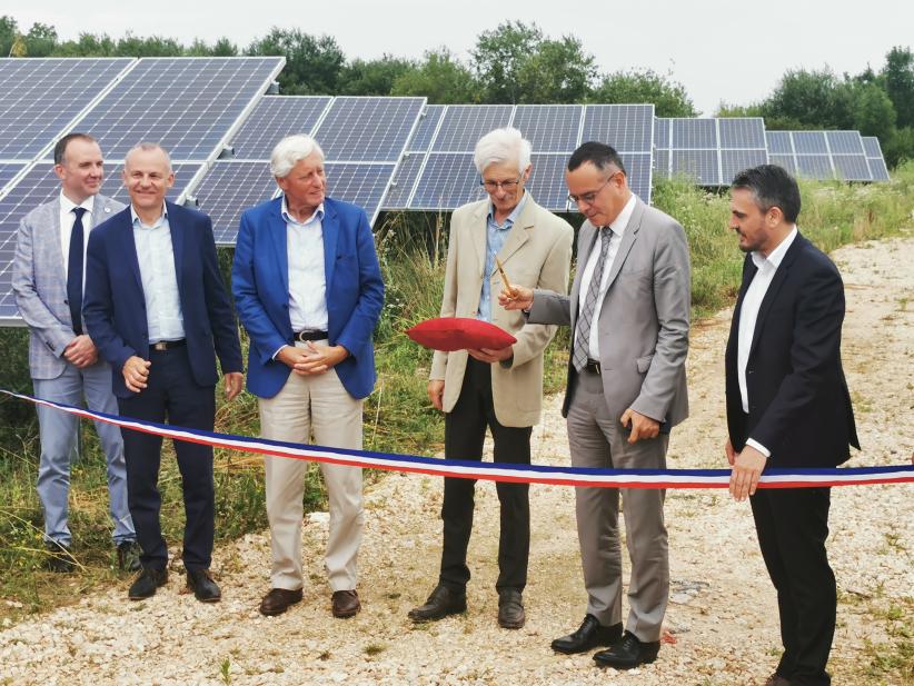 Une nouvelle station de recharge électrique inaugurée à Mâcon sur l'A6