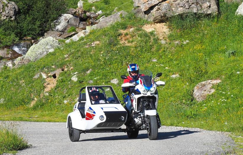 Le sidecar permet de belles balades motorisées