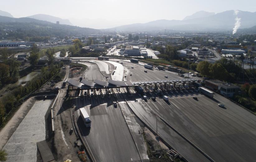 La plateforme de péage de Chambéry Nord, lors des travaux de réaménagement