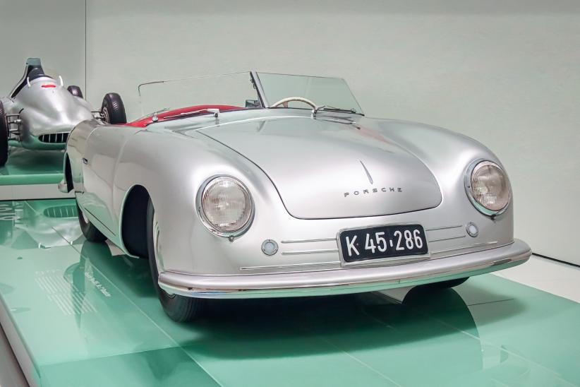 Porsche 356 Roadster de 1948 au Musée Porsche
