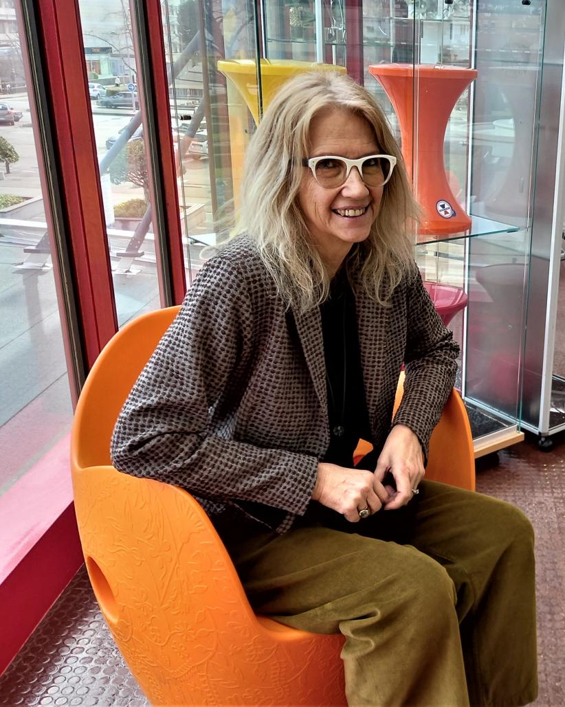 Virginie Kolmann-Caillet, directrice du musée du peigne et de la plasturgie