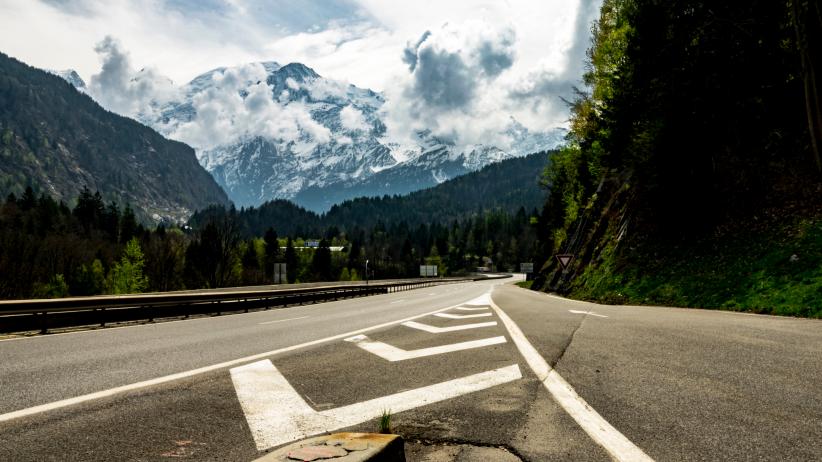 Route vers le Mont-Blanc