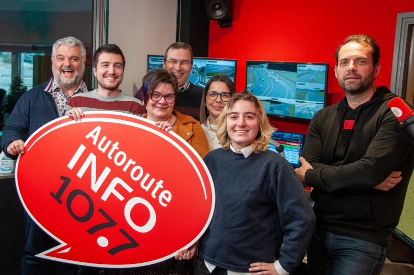 une partie de l'équipe d'antenne Autoroute INFO pour l'autoroute A65