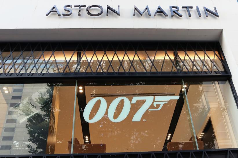 Aston Martin showroom in Tokyo with 007 on its window
