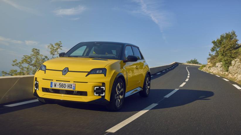 Renault 5 E-Tech electric - version iconic cinq - Jaune Pop