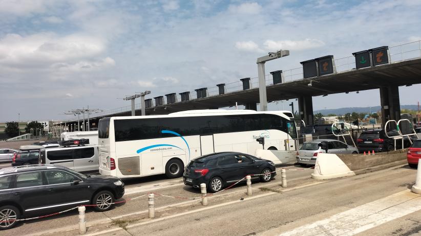 Péage de Saint Quentin-Fallavier sur l'A43