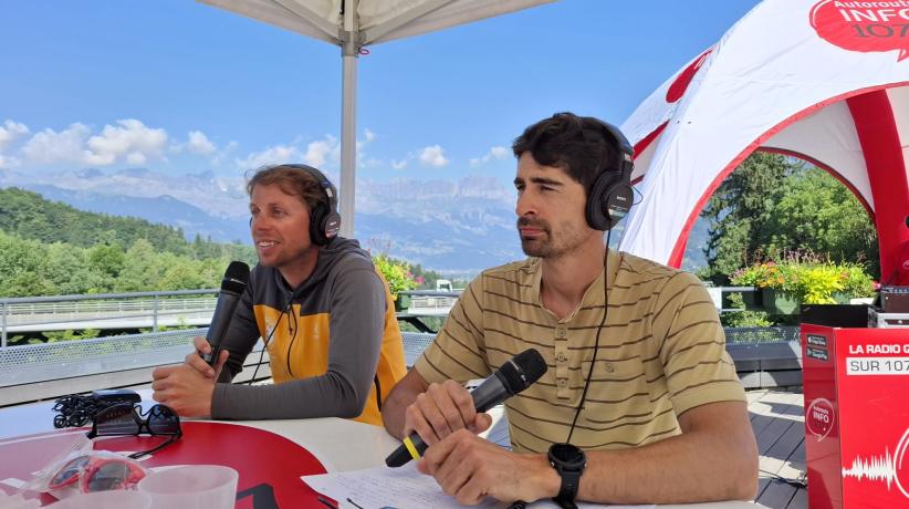 Julien Pelloux (à gauche) guide de haute montagne, et Julien Diot (à droite) moniteur de VTT