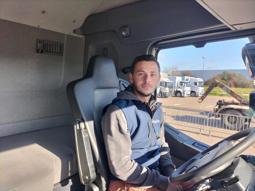 Alexis est chauffeur routier