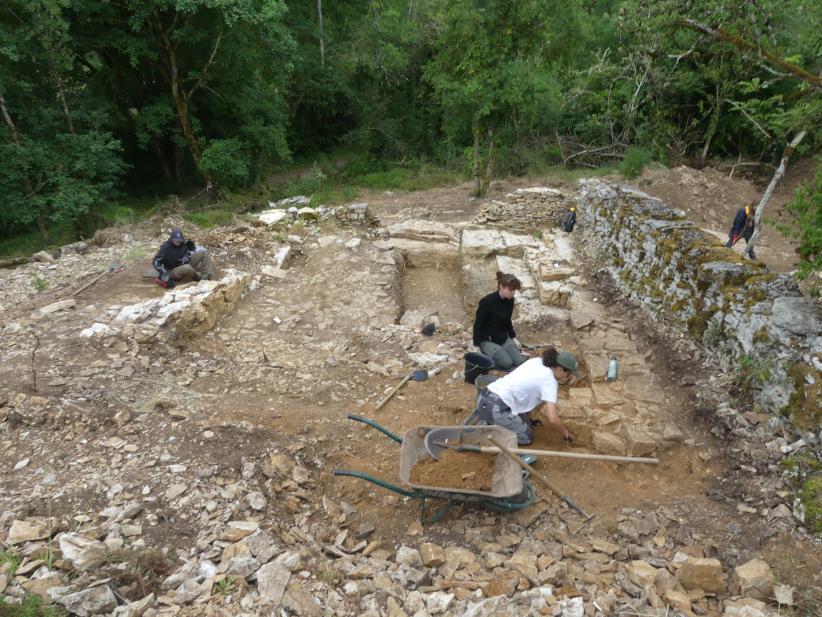 Chantier de Fouilles à Fleurey/Ouche JEA 2026 INRAP 