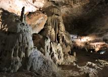 grottes-moidons-jura-tourisme-autoroute-voyage