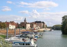 Port de Seurre en Côte-d'Or - La Saône