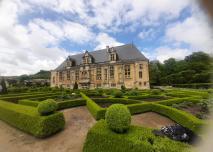 Joinville château du grand jardin